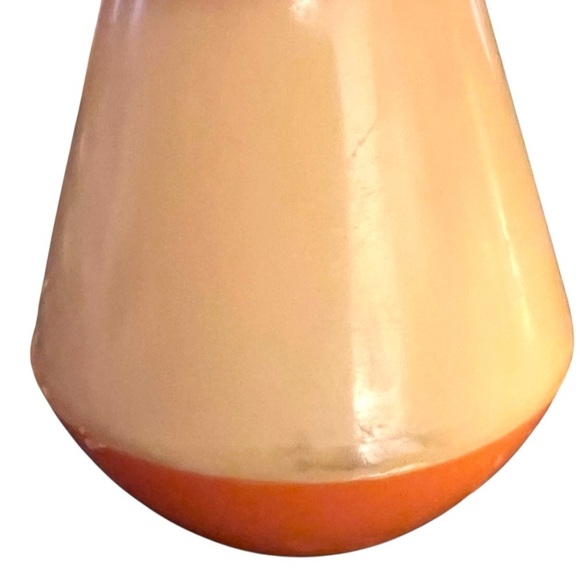 Vintage Cow Salt & Pepper Shaker Set Retro 70s Orange Cream Plastic Retro Kitsch - Picture 6 of 8